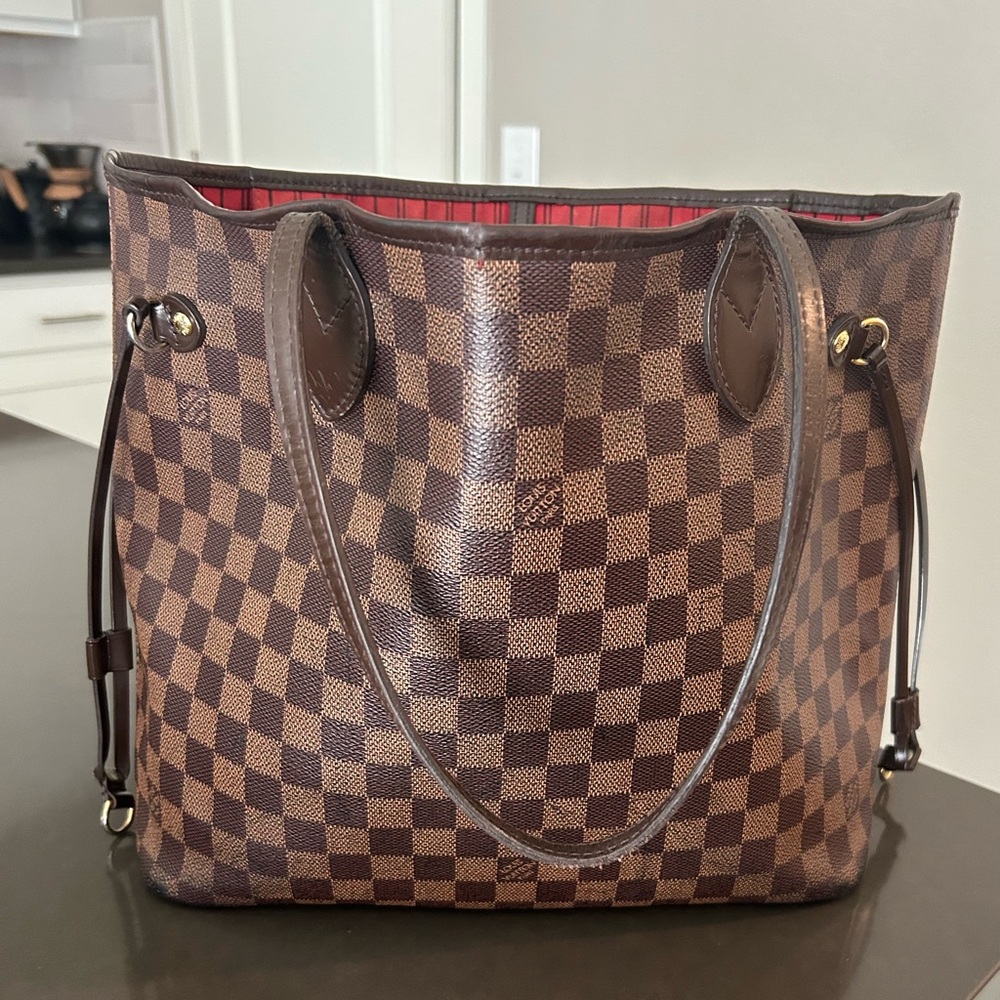 Louis Vuitton Neverfull MM